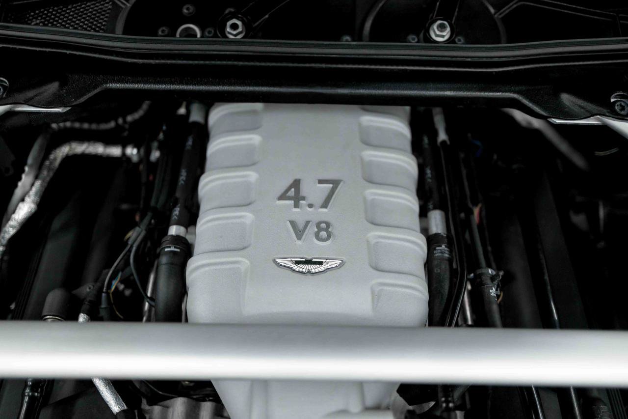 Used 2011 Aston Martin V8 Vantage N420 image 76