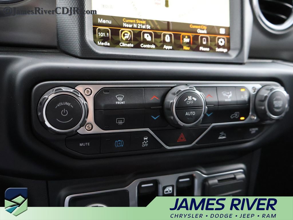Used 2023 Jeep Wrangler Unlimited Rubicon 4xe AWD/4WD image 35