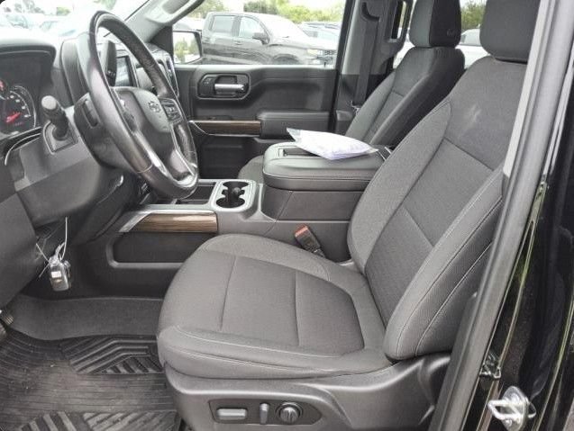 Used 2021 Chevrolet Silverado 1500 LT Trail Boss w/ Bed Protection Package AWD/4WD image 7