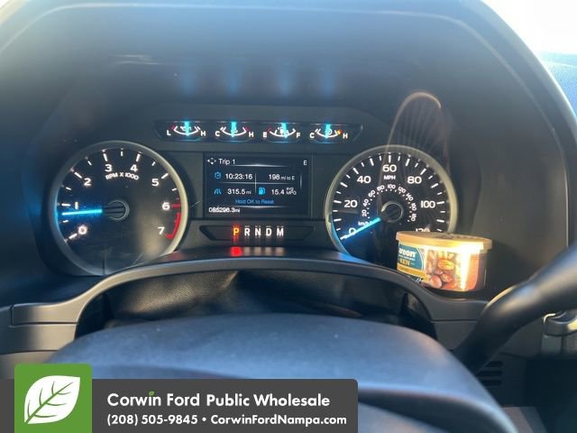 Used 2017 Ford F150 XLT w/ Equipment Group 302A Luxury image 9