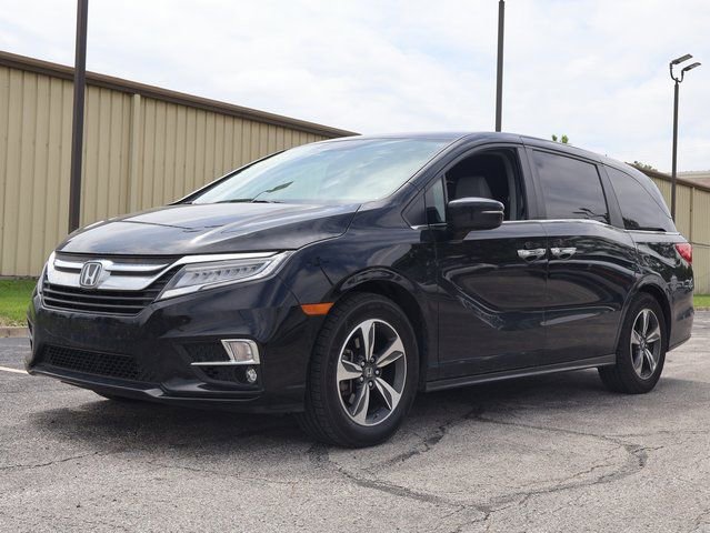 Used 2018 Honda Odyssey Touring image 3
