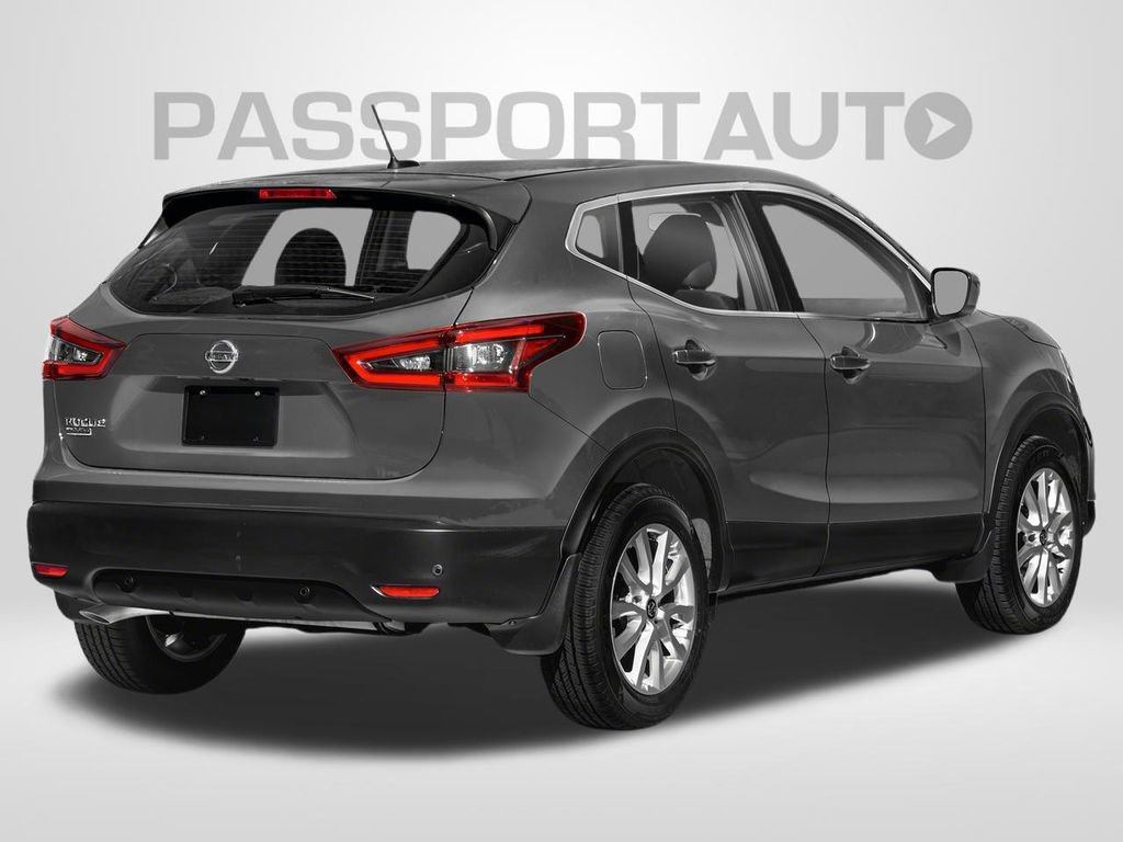 Used 2022 Nissan Rogue Sport S image 6