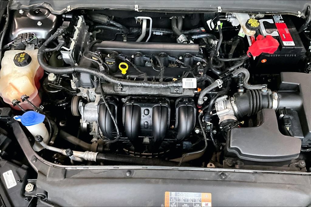 Used 2016 Ford Fusion SE FWD image 29