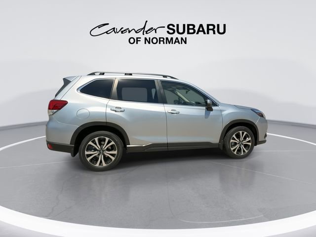 Used 2022 Subaru Forester Limited AWD/4WD image 9