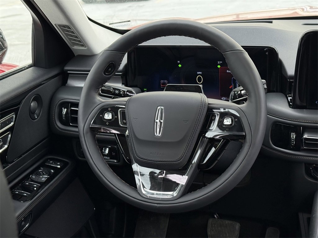 New 2026 Lincoln Aviator AWD image 21