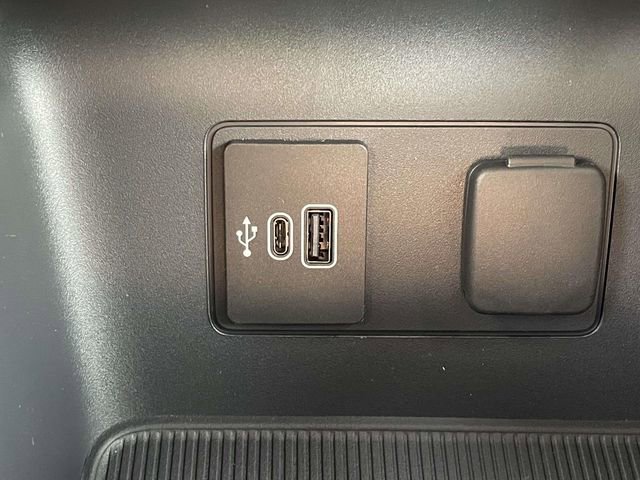 New 2026 Ford Explorer Active image 28