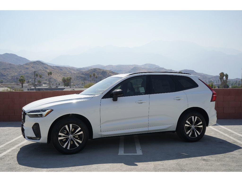 New 2025 Volvo XC60 B5 Core w/ Climate Package image 6