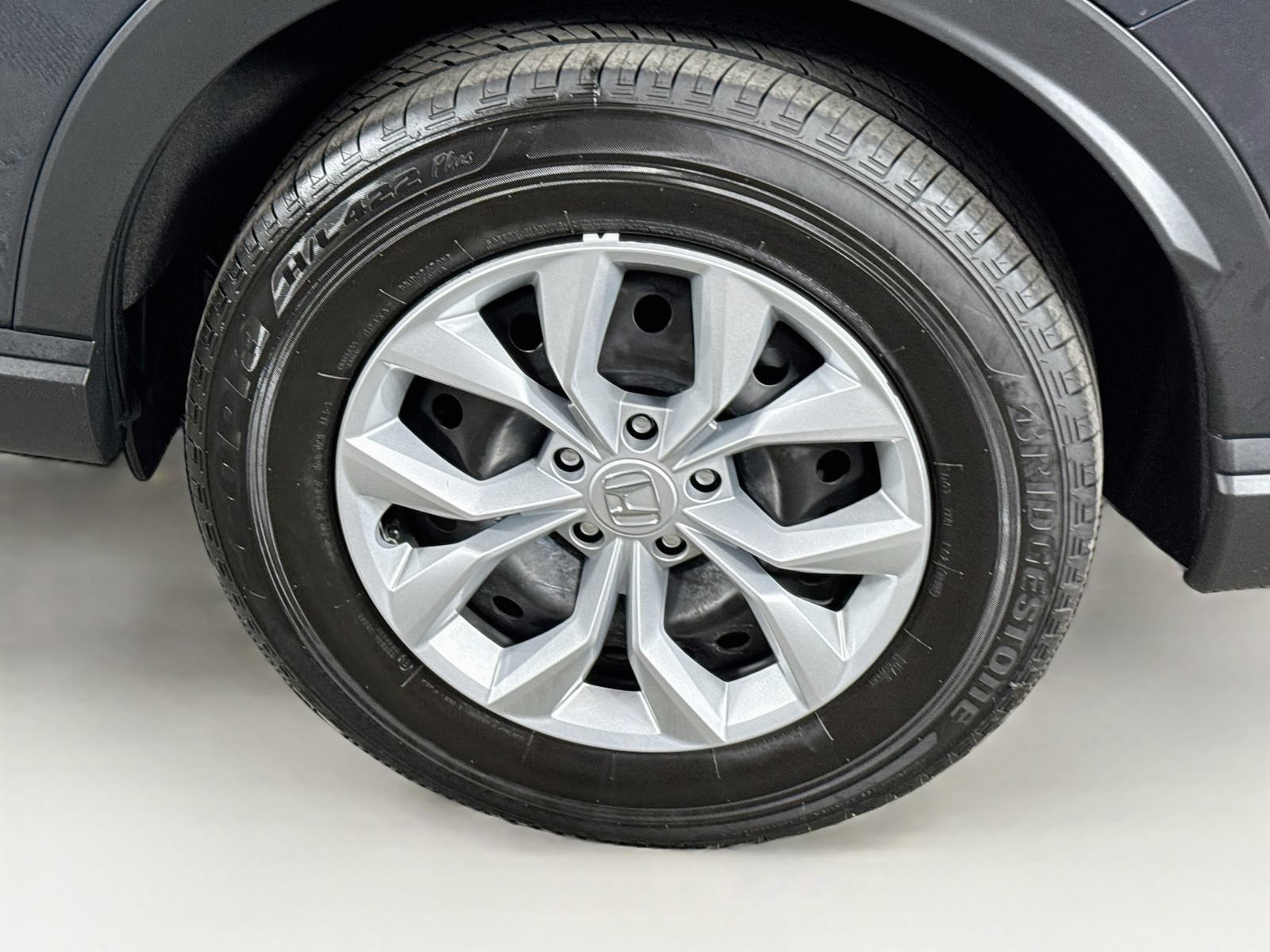 Used 2024 Honda CR-V LX image 9
