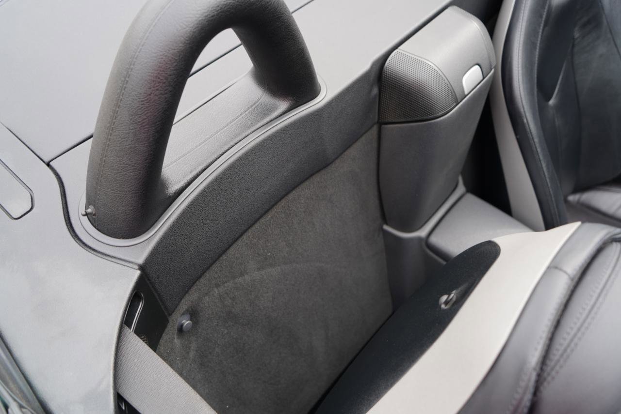 Used 2009 Mercedes-Benz SLK 300 2dr Roadster 3.0L w/ Premium I Pkg image 56