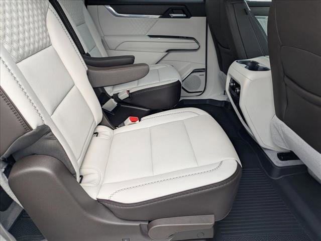 Used 2026 GMC Acadia Denali w/ Super Cruise Package FWD image 21
