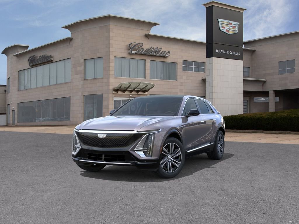 New 2026 Cadillac Lyriq Luxury AWD/4WD image 8