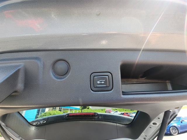 Used 2024 Chevrolet Equinox LT FWD image 14