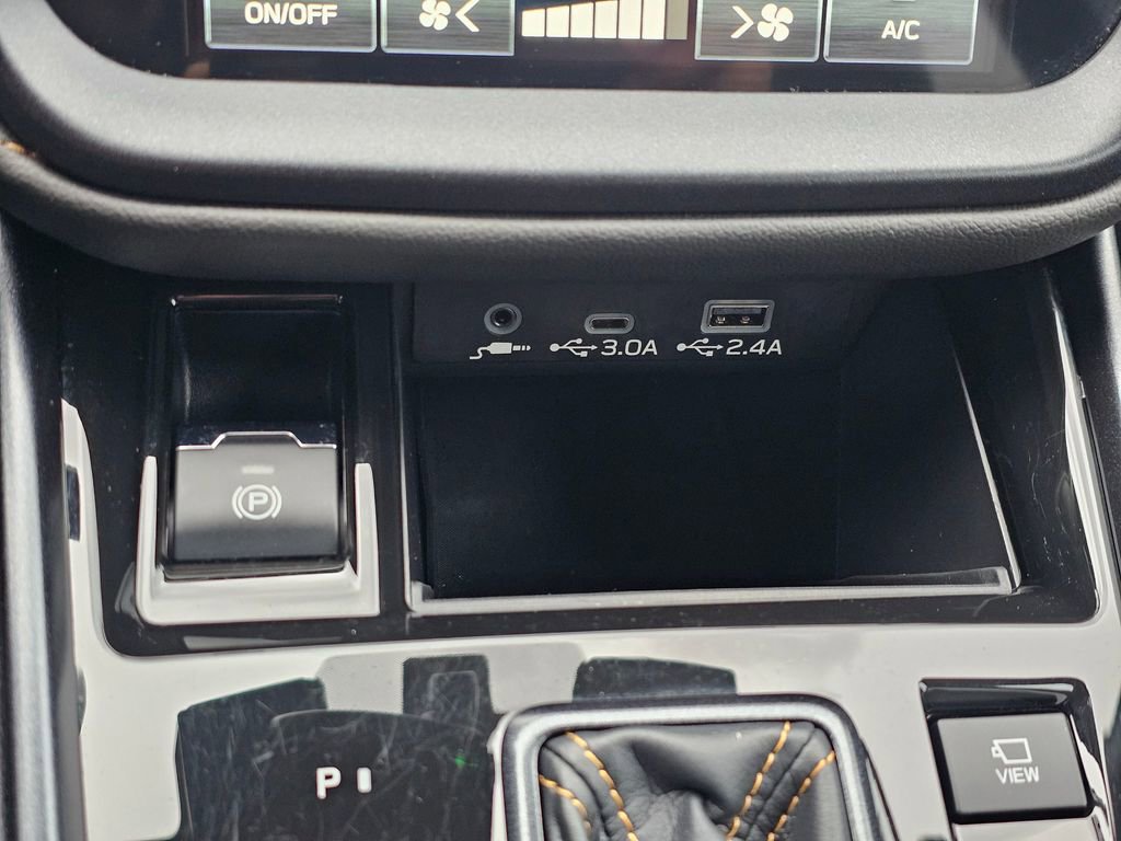 Used 2025 Subaru Outback Wilderness image 32