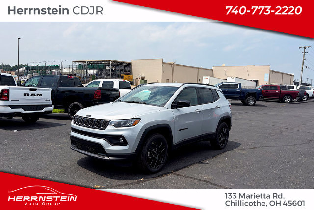 New 2026 Jeep Compass Latitude AWD/4WD image 3