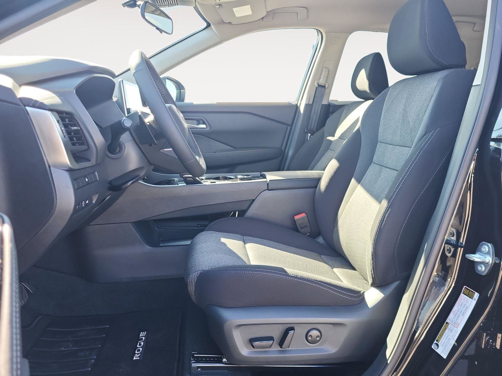 New 2026 Nissan Rogue SV w/ Cold Weather Package image 10