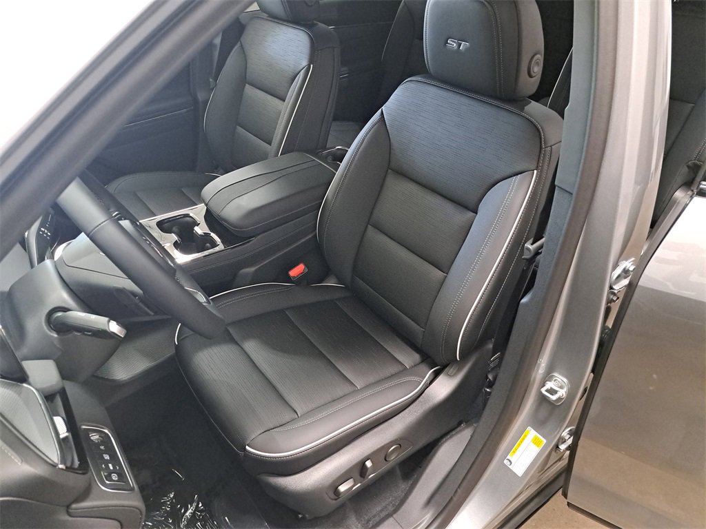 New 2025 Buick Enclave Sport Touring w/ Power Package image 17