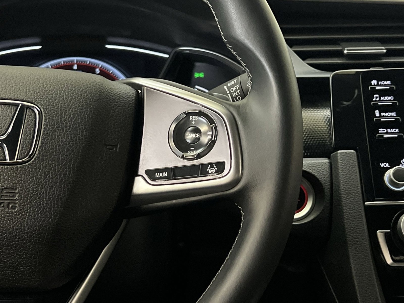 Used 2020 Honda Civic Sport image 31