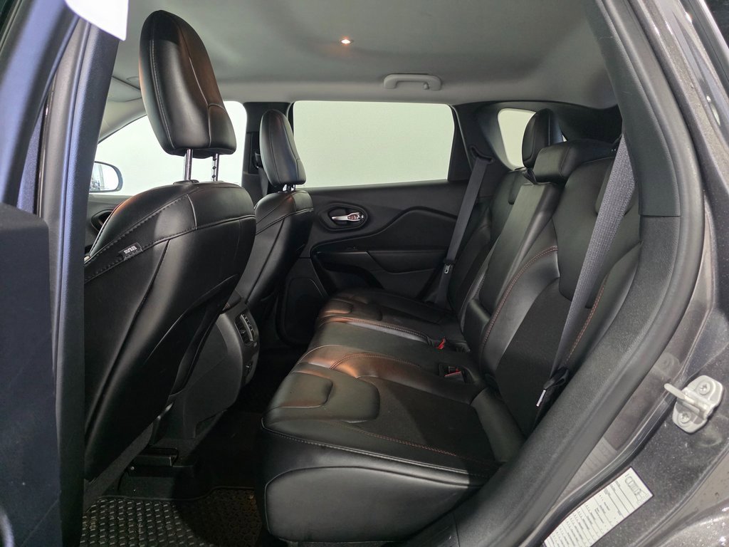 Used 2022 Jeep Cherokee Trailhawk w/ Trailer Tow Group image 21