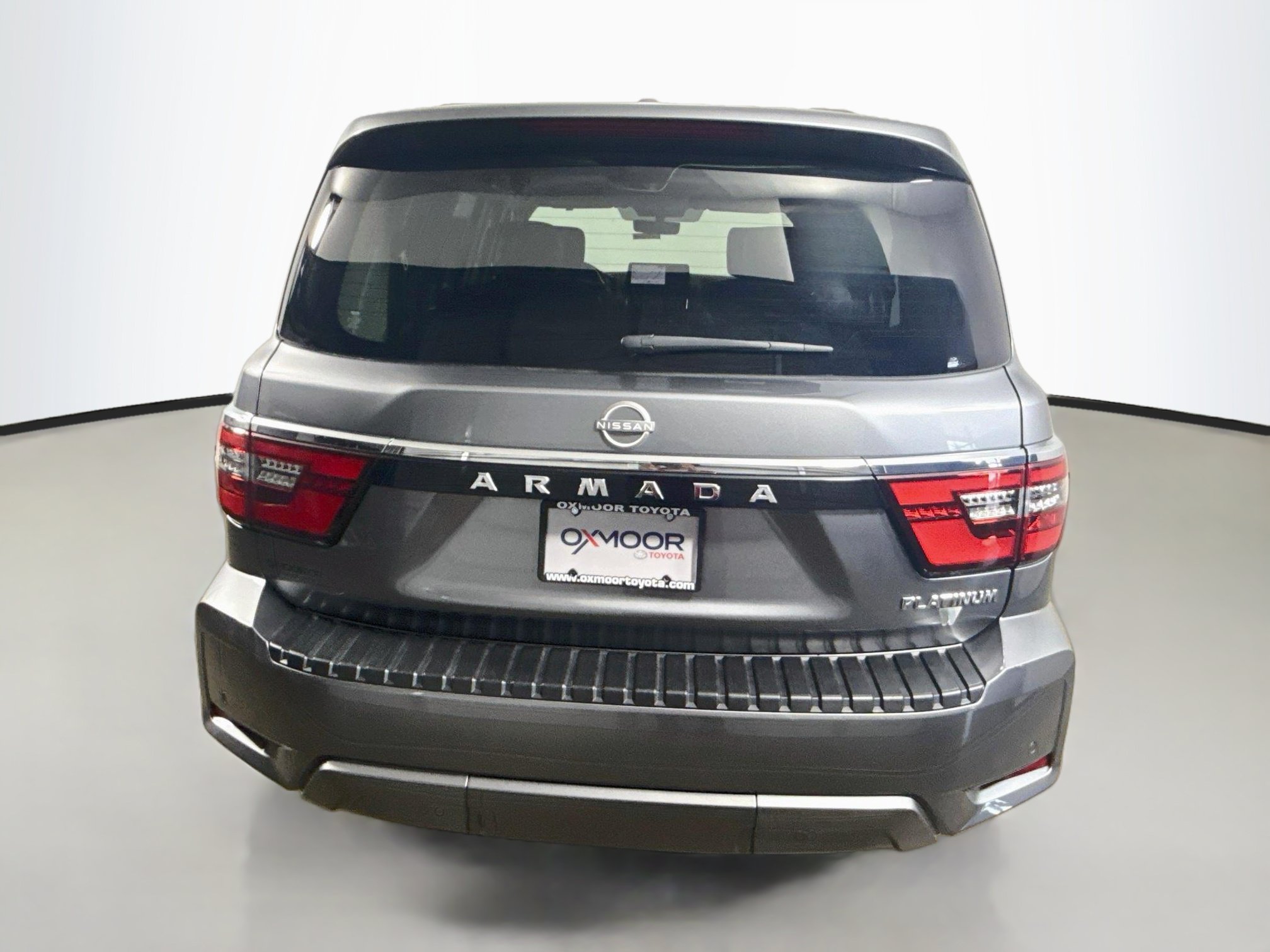 Used 2022 Nissan Armada Platinum w/ Captain's Chairs Package AWD/4WD image 6