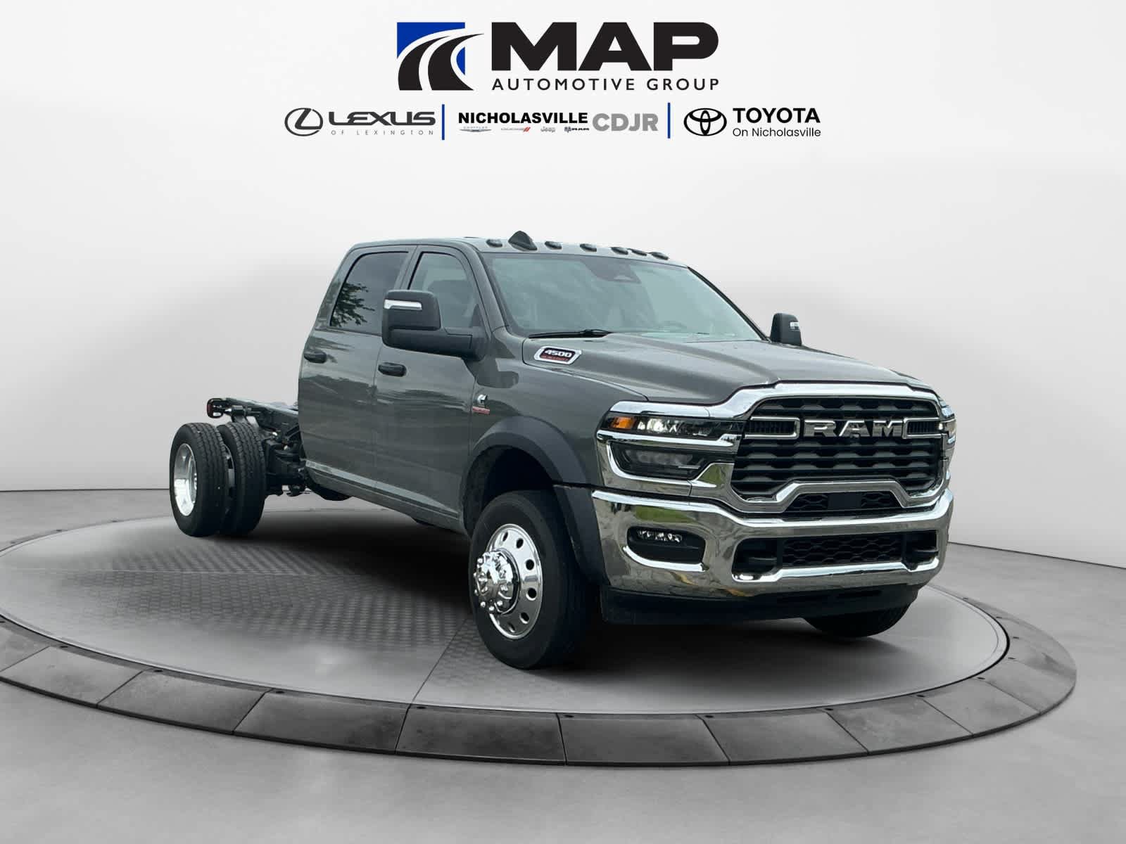 New 2026 RAM 4500 Tradesman w/ Chrome Appearance Group AWD/4WD image 7