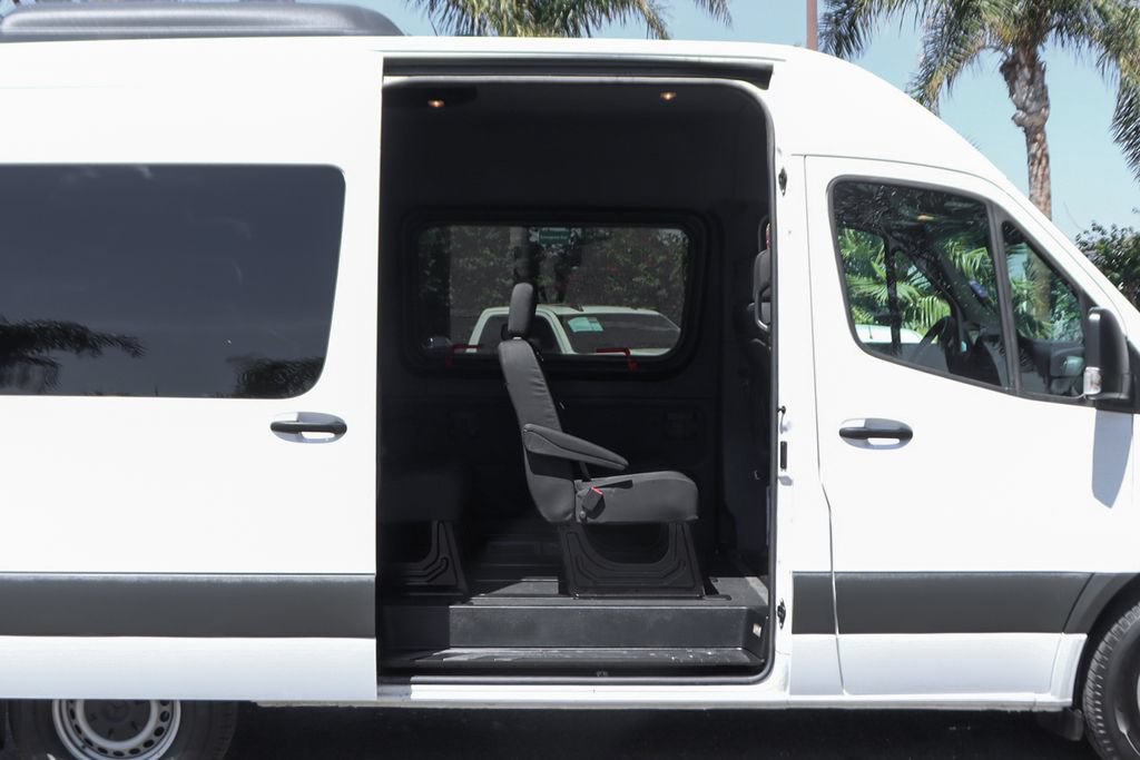 Used 2024 Mercedes-Benz Sprinter 2500 image 10