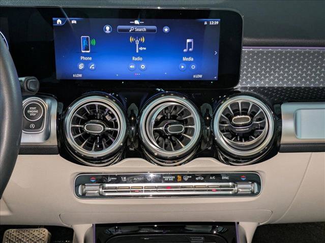 Certified 2025 Mercedes-Benz GLB 250 image 16