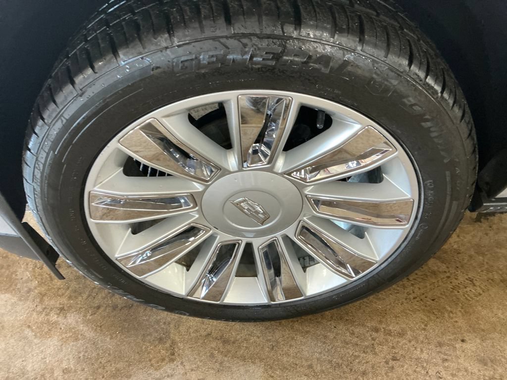Used 2016 Cadillac Escalade Premium AWD/4WD image 11