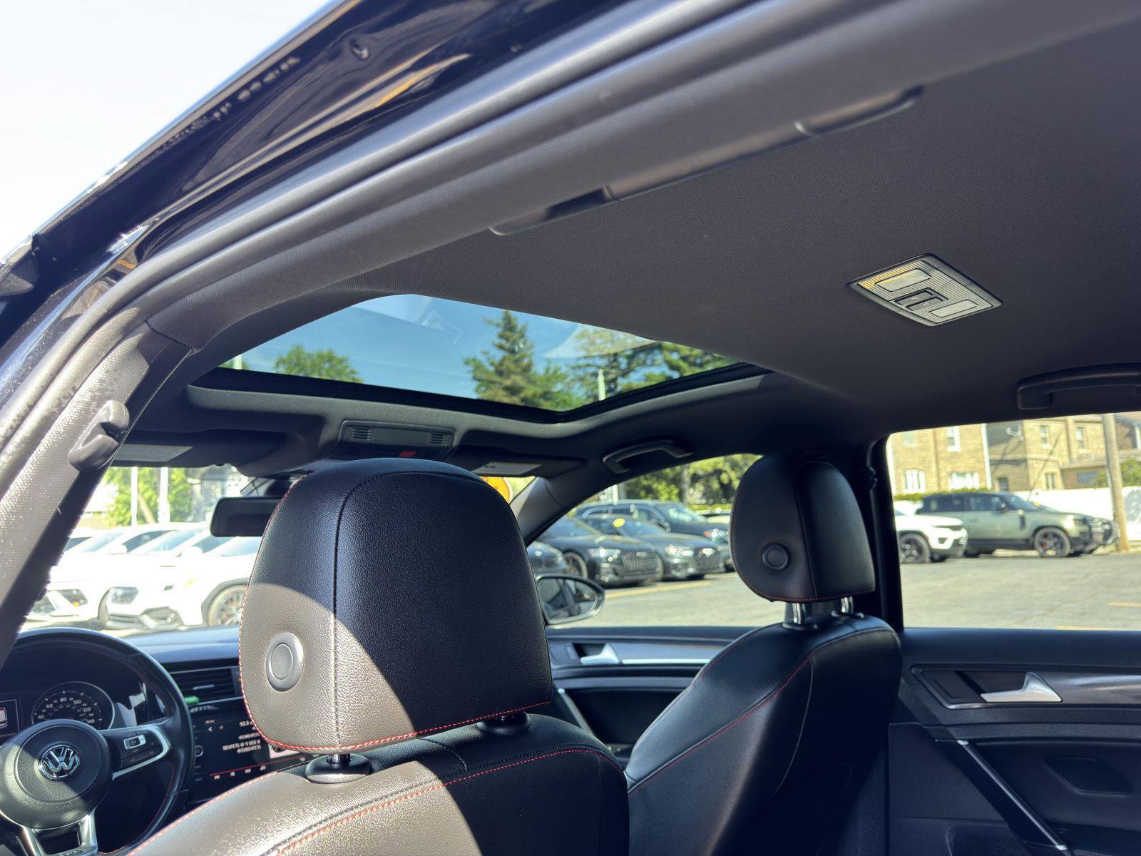 Used 2019 Volkswagen GTI S FWD image 23
