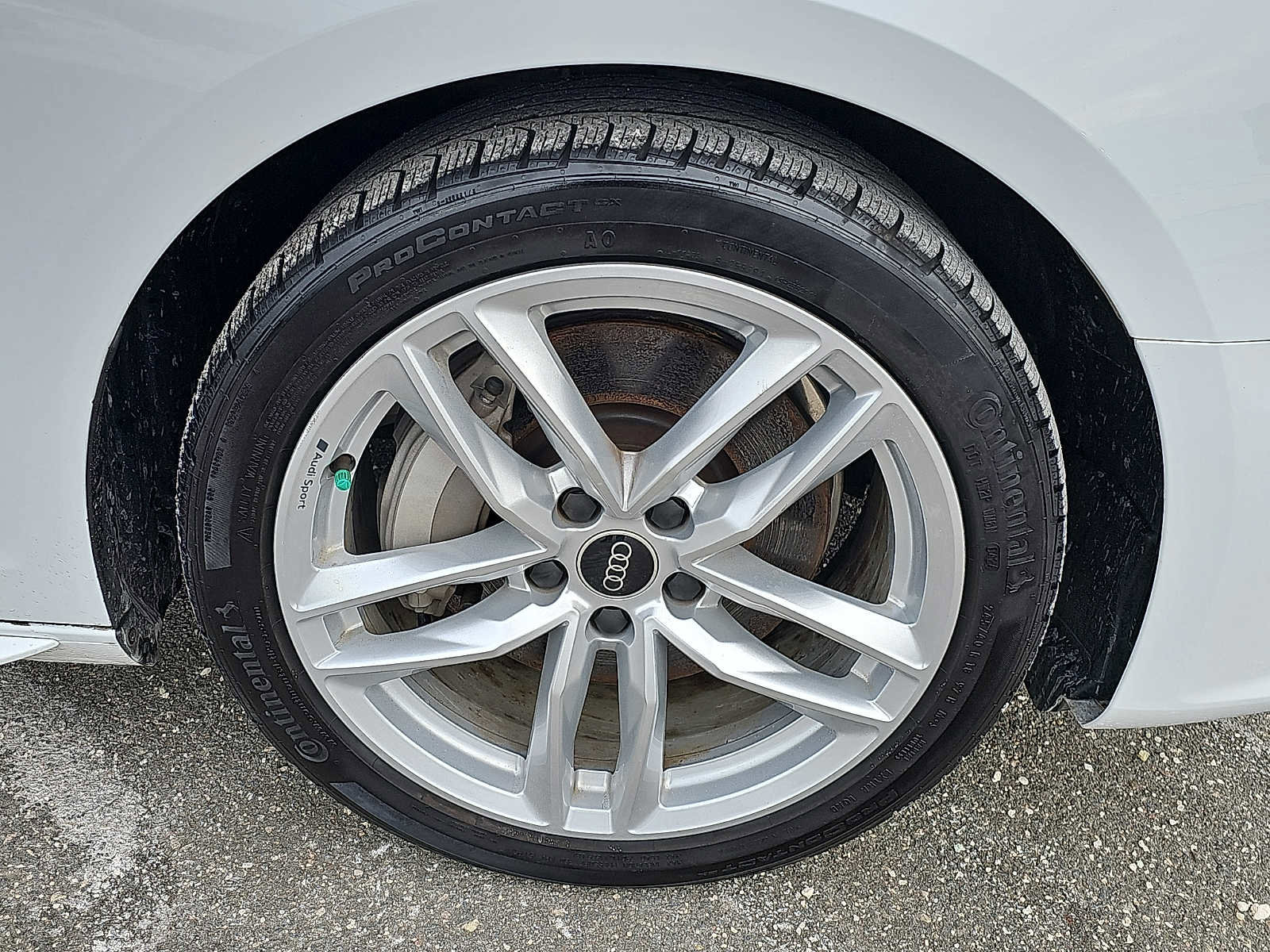 Used 2024 Audi A4 2.0T Premium w/ Convenience Package image 8