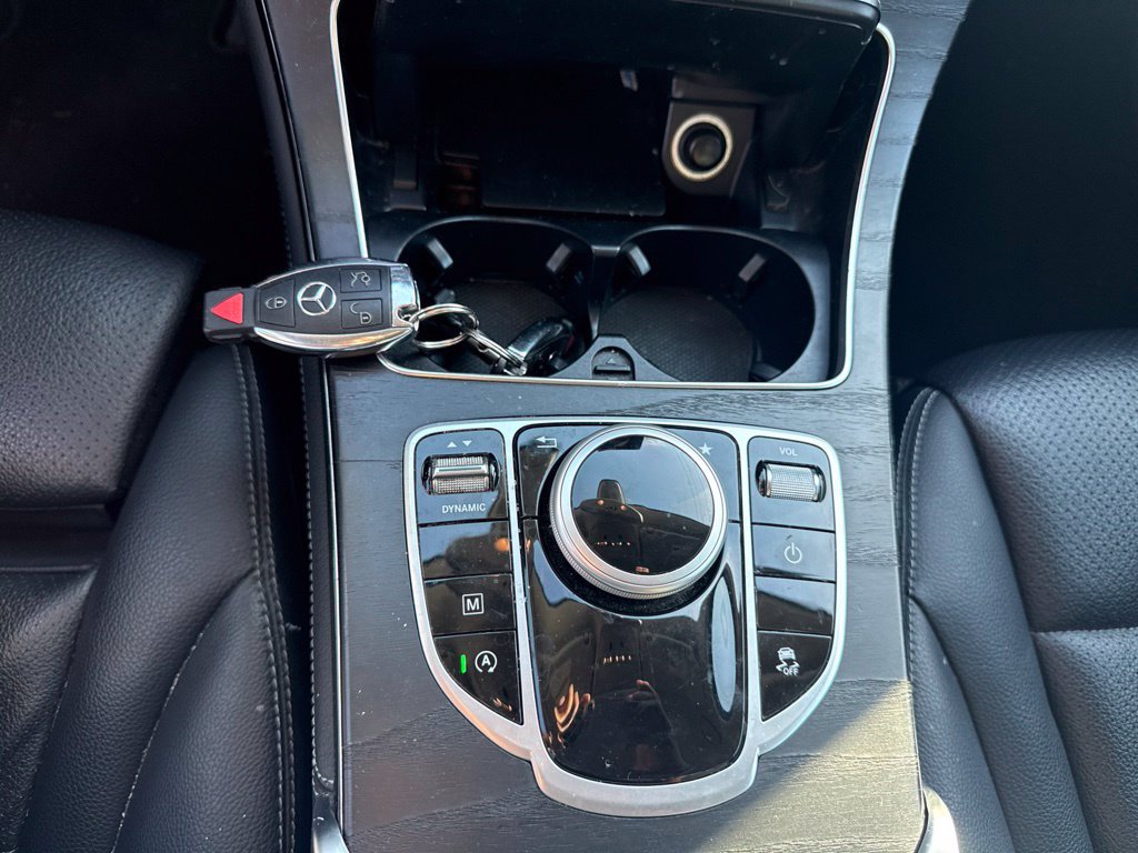 Used 2019 Mercedes-Benz GLC 300 image 16