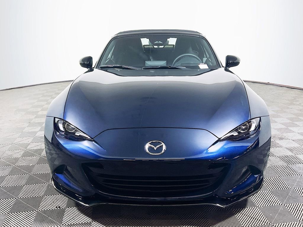 New 2026 MAZDA MX-5 Miata Club w/ Weather Package RWD image 2