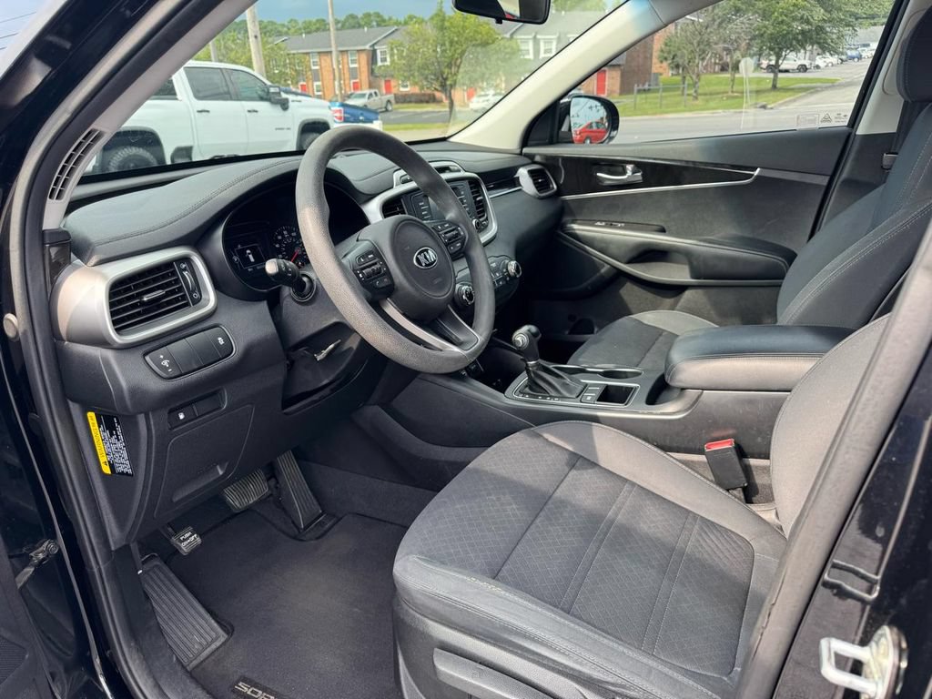 Used 2018 Kia Sorento L FWD image 13
