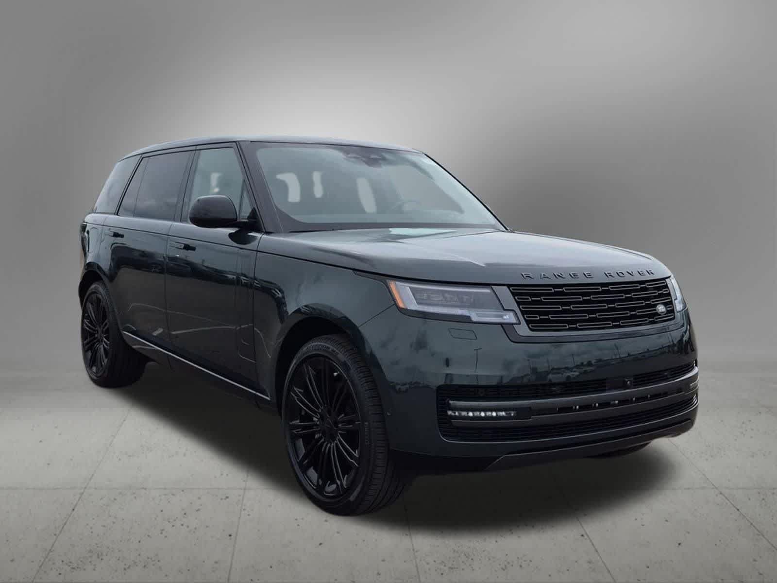 New 2026 Land Rover Range Rover Long Wheelbase SE AWD/4WD image 8