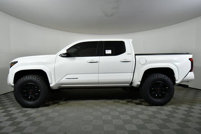 New 2026 Toyota Tacoma SR5 AWD/4WD image 16
