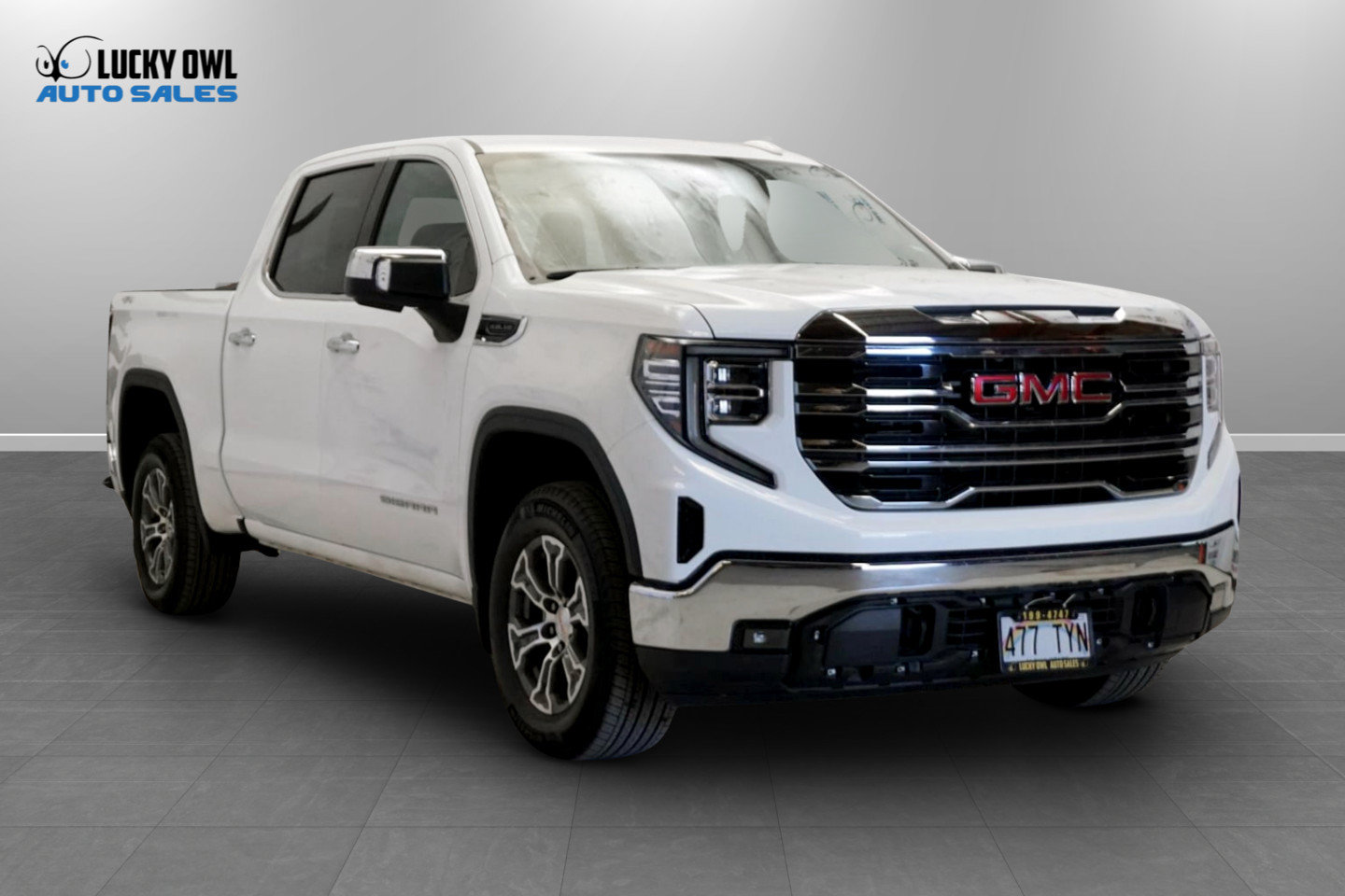 Used 2026 GMC Sierra 1500 SLT AWD/4WD image 2