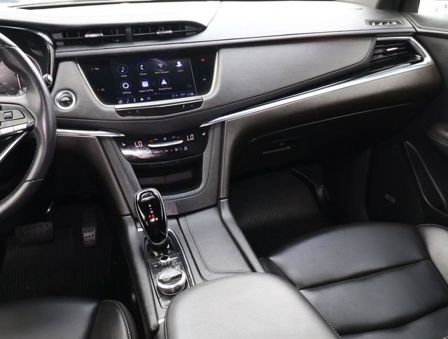 Certified 2023 Cadillac XT6 Luxury FWD image 17