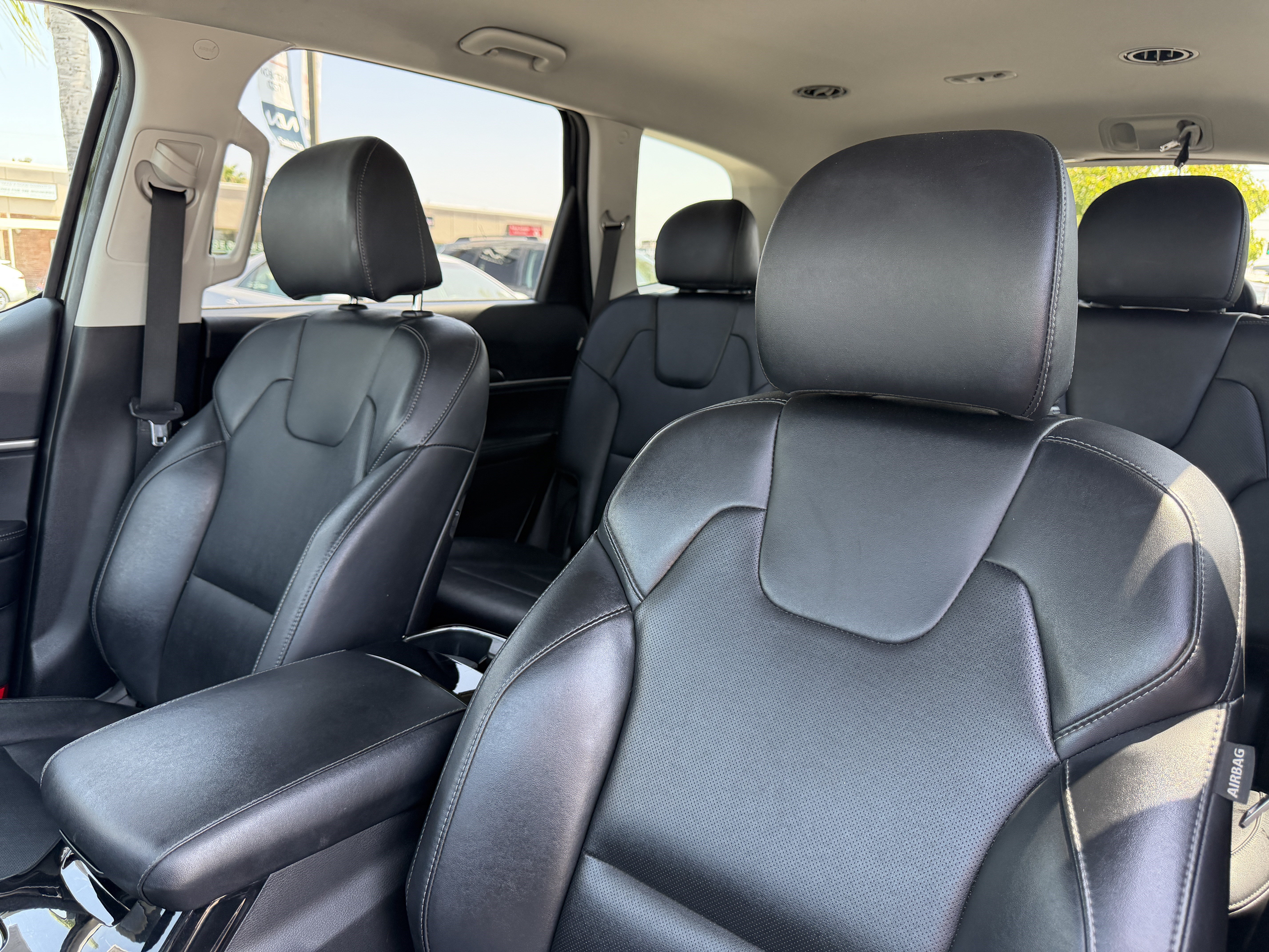 Certified 2023 Kia Telluride S FWD image 16
