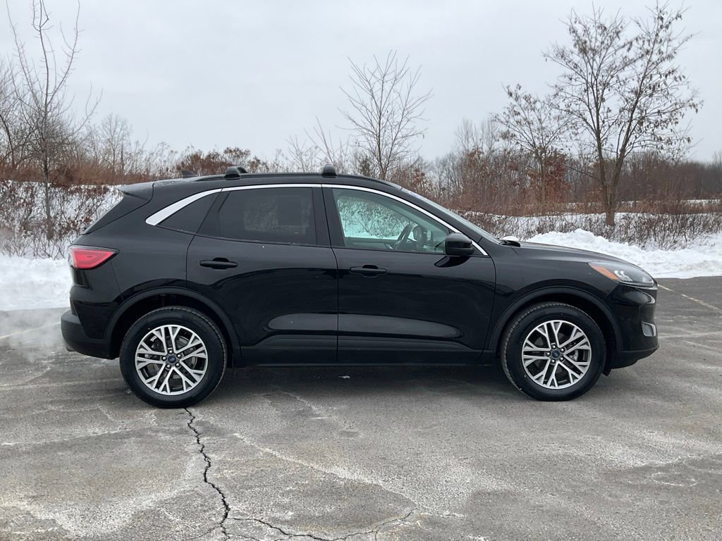Used 2022 Ford Escape SEL image 24