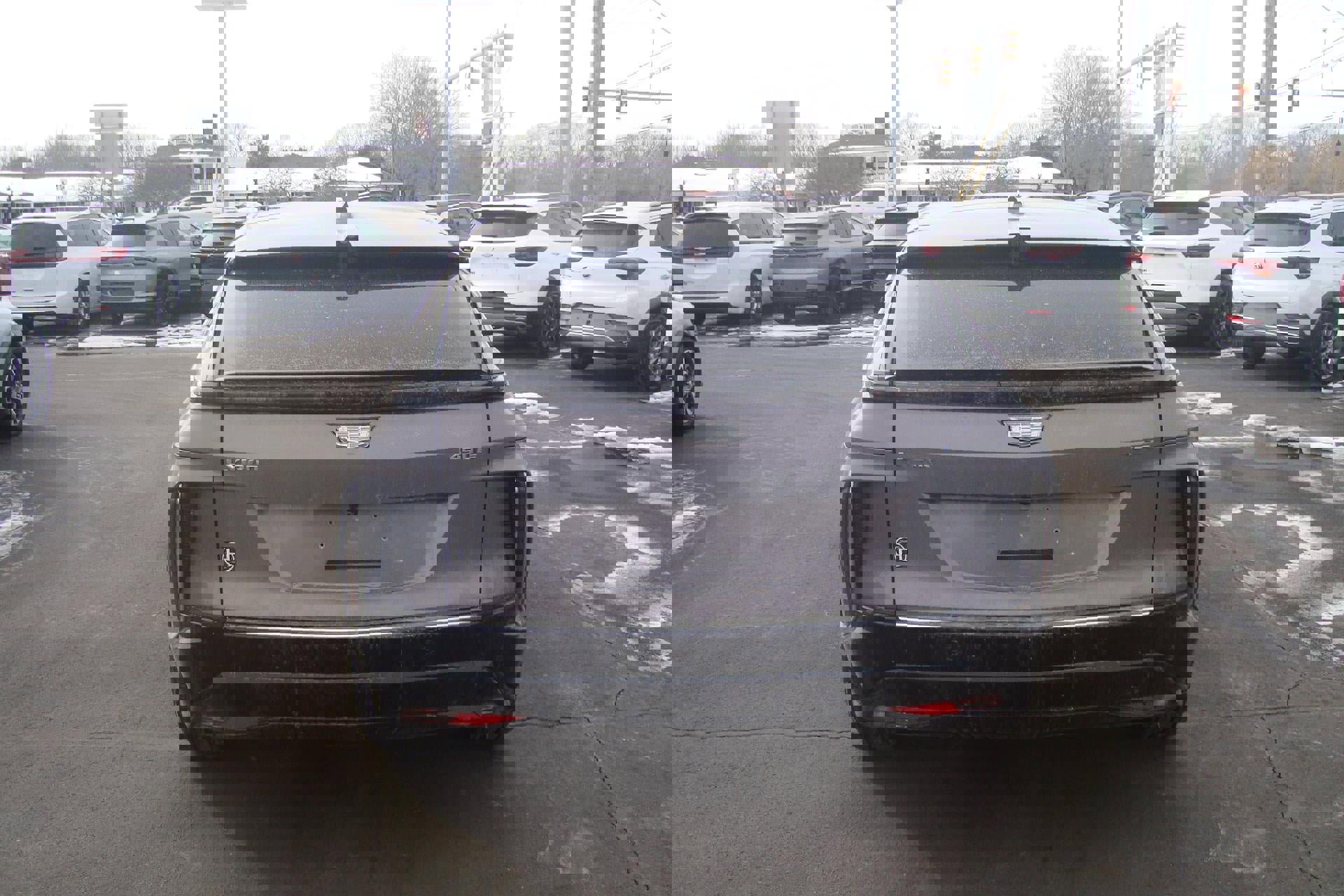 Used 2024 Cadillac Lyriq Luxury image 5