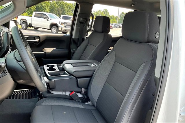 New 2026 Chevrolet Silverado 1500 Custom w/ Turbomax Blackout Package image 9