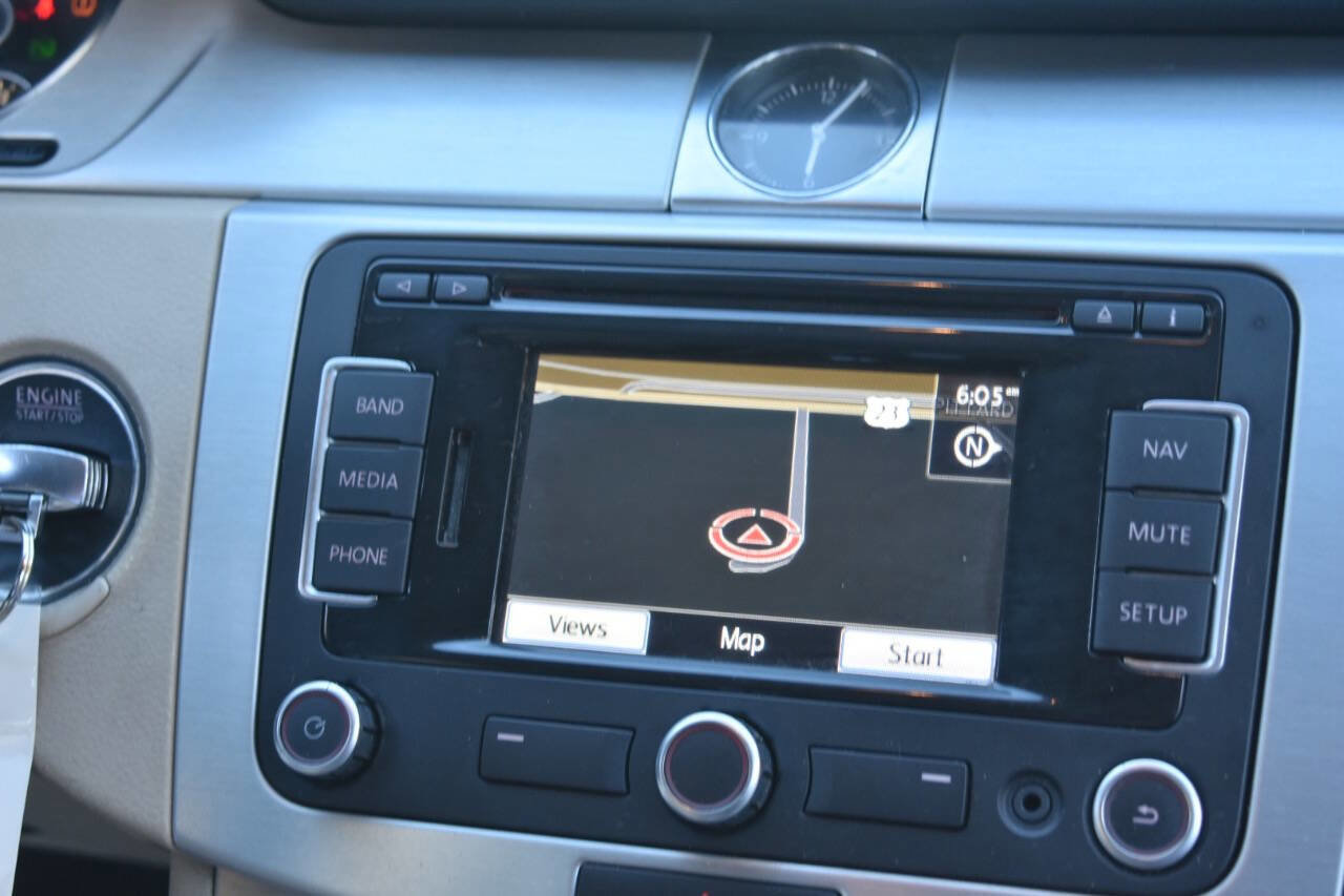 Used 2012 Volkswagen CC Lux Plus image 40