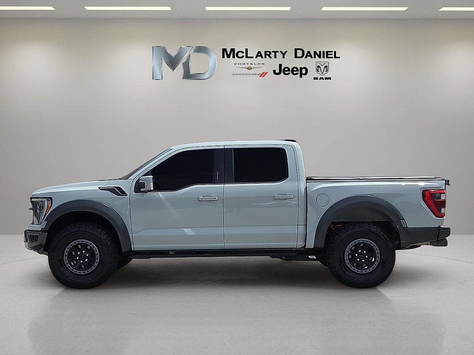 Used 2023 Ford F150 Raptor AWD/4WD image 3