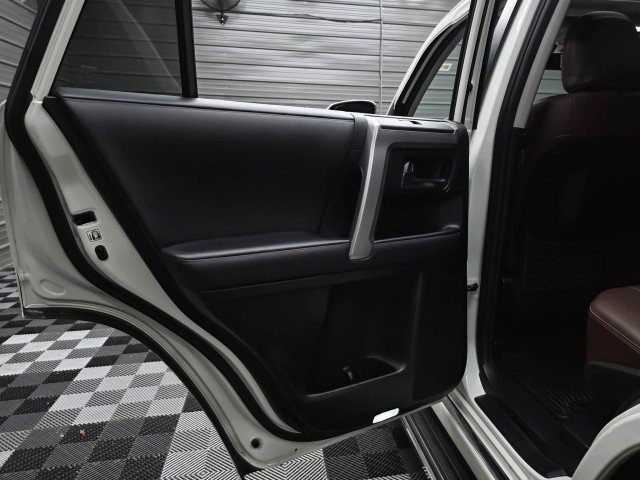 Used 2023 Toyota 4Runner Limited AWD/4WD image 38