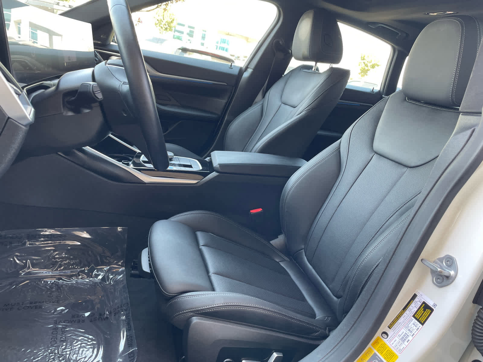 Used 2023 BMW i4 eDrive35 w/ Premium Package image 7