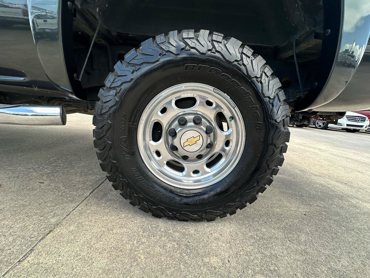 Used 2004 Chevrolet Silverado 2500 LT w/ Skid Plate Package AWD/4WD image 16