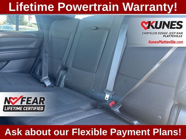 Used 2024 GMC Yukon SLE image 16