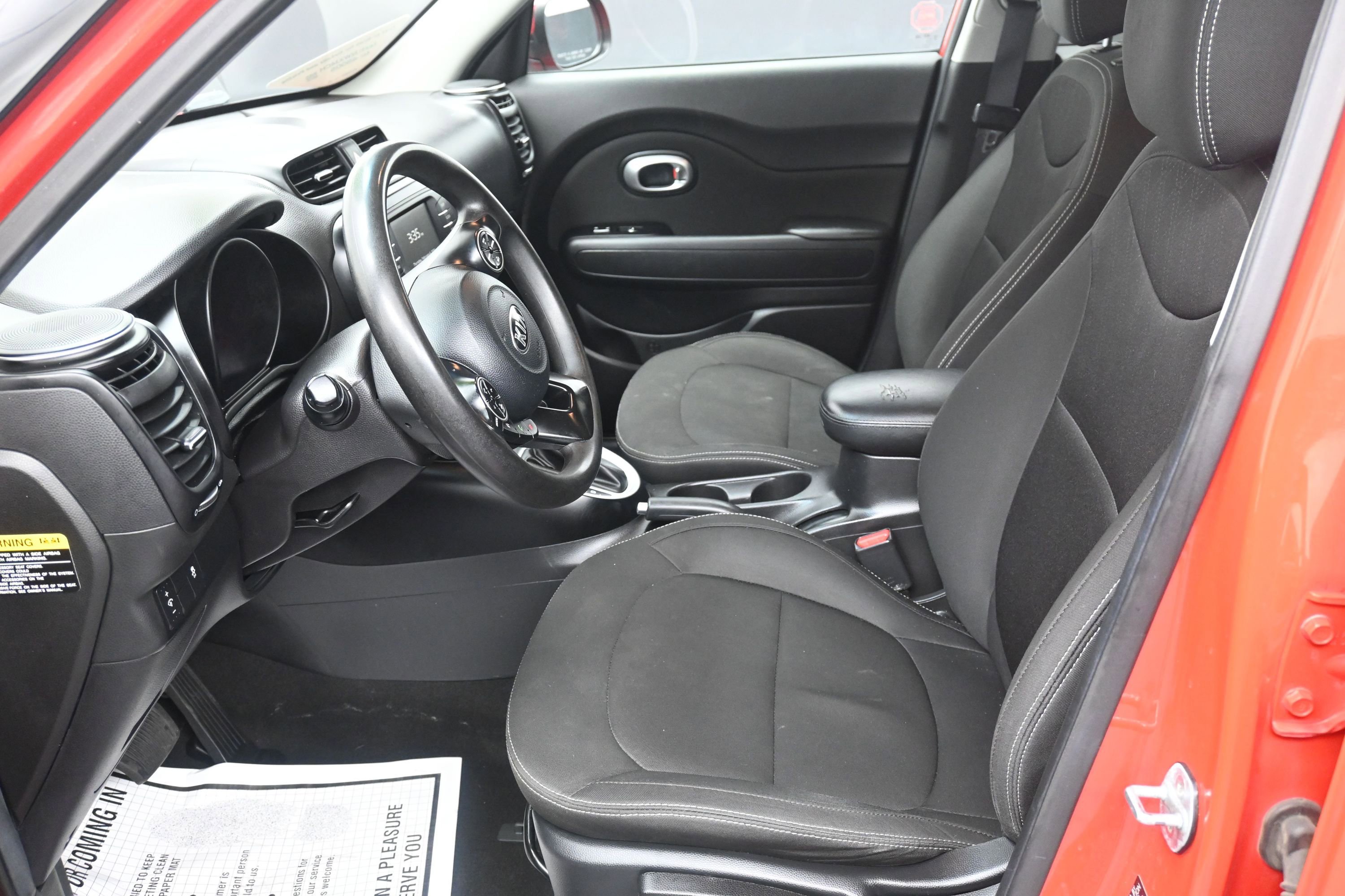 Used 2019 Kia Soul FWD image 23