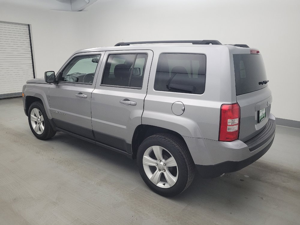 Used 2014 Jeep Patriot Latitude FWD image 3