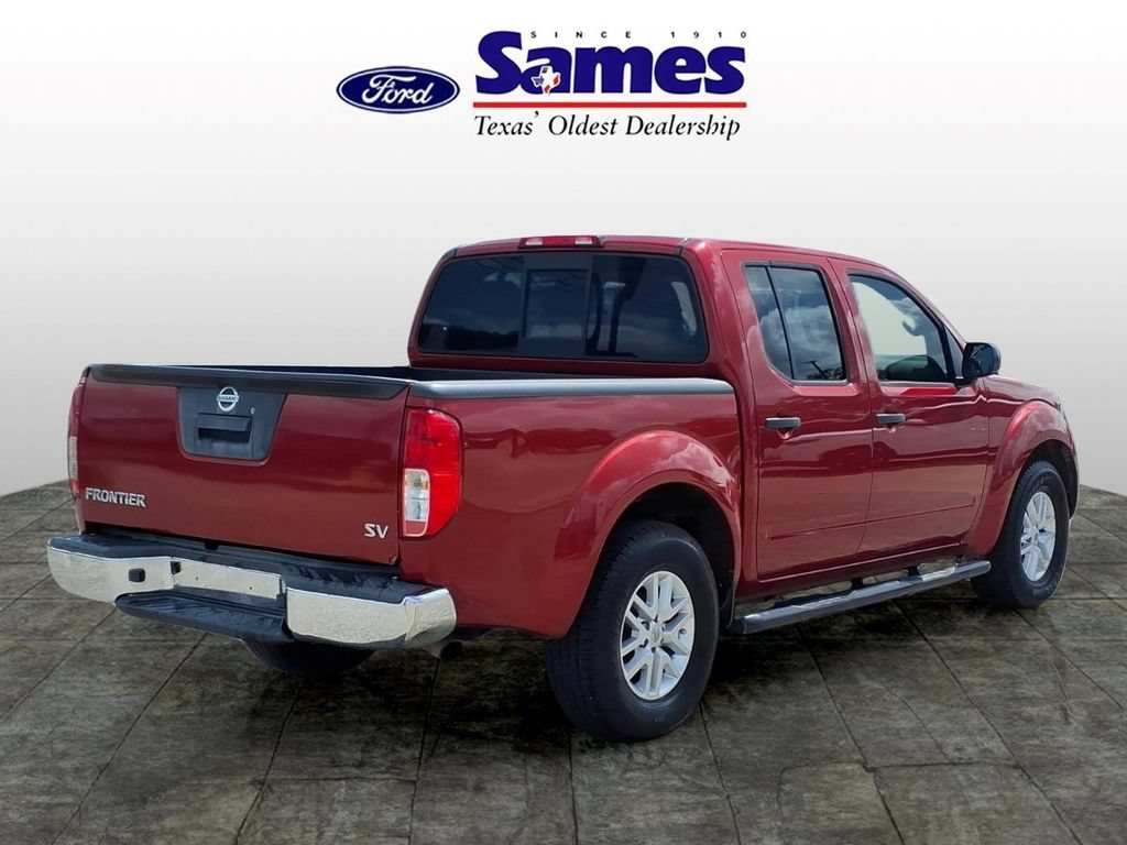 Used 2015 Nissan Frontier SV RWD image 3