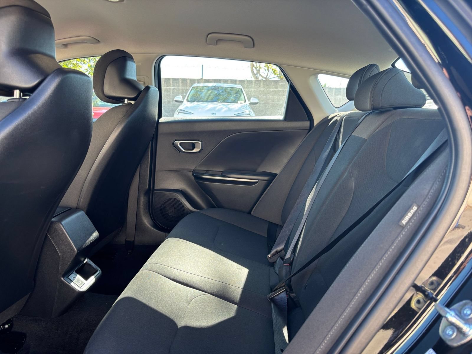 Used 2026 Kia K4 FWD image 25